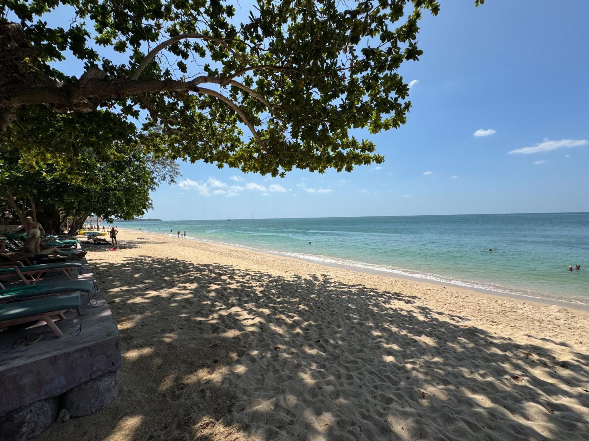 Beach Bungalow At Lanta Resort Koh Lanta Exterior foto