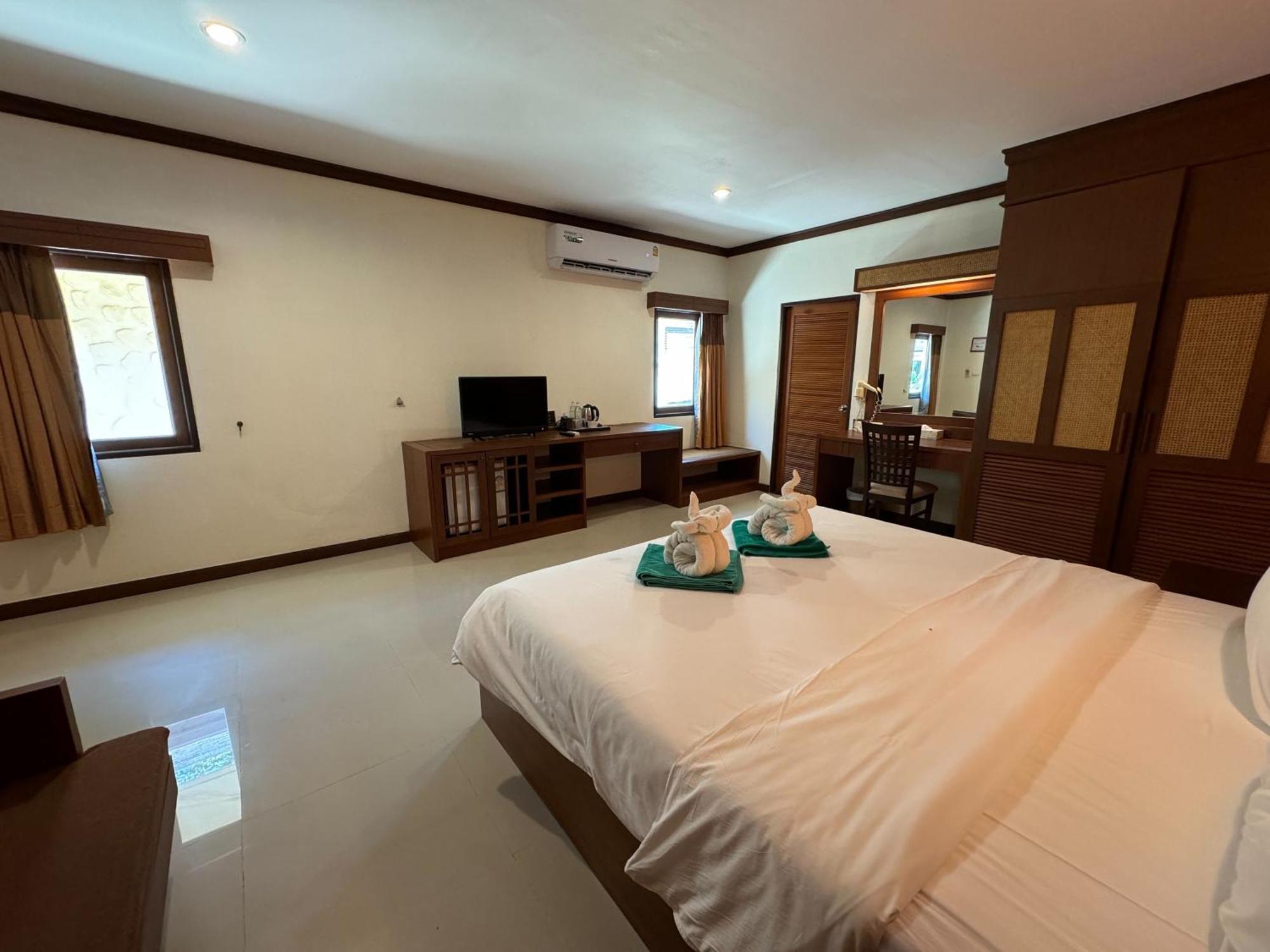 Beach Bungalow At Lanta Resort Koh Lanta Exterior foto