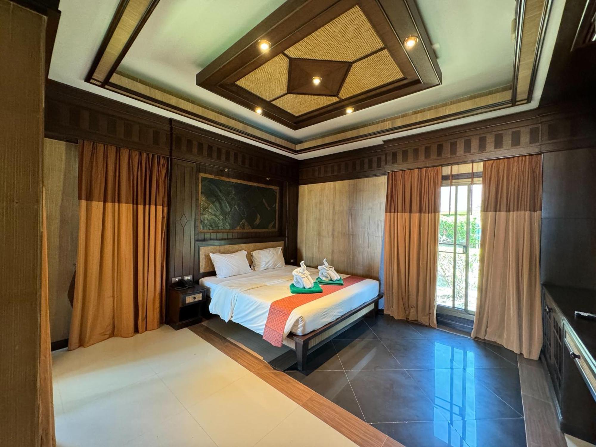 Beach Bungalow At Lanta Resort Koh Lanta Exterior foto