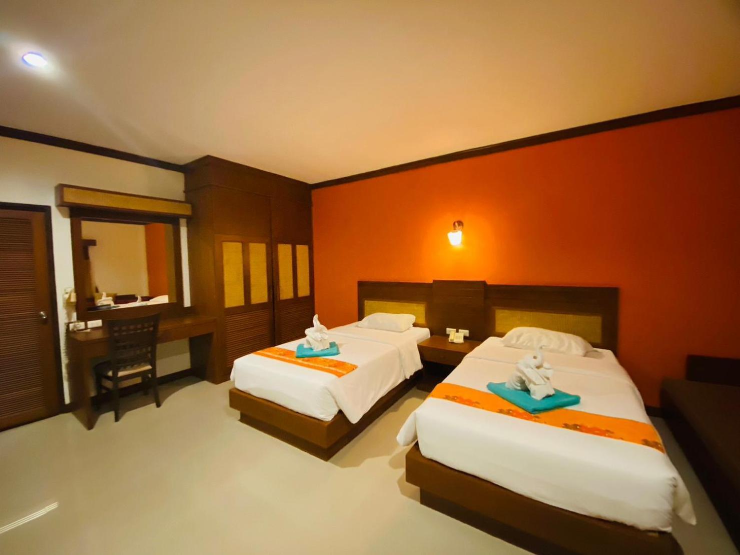 Beach Bungalow At Lanta Resort Koh Lanta Exterior foto